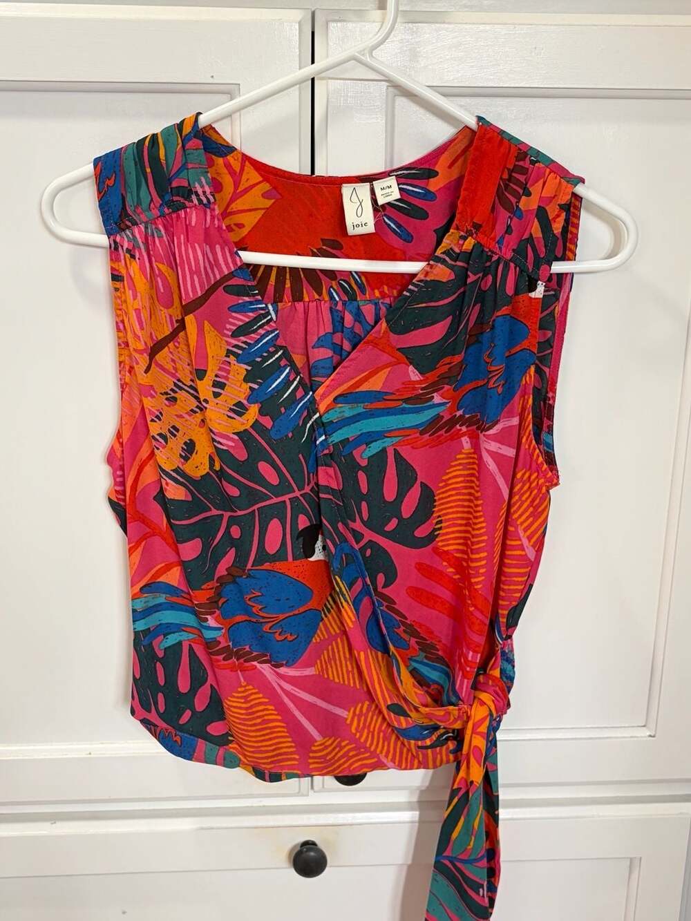 Joie Sleeveless Wrap Tropical Parrot Print Side Tie Pink Orange Top, M - Picture 2 of 8